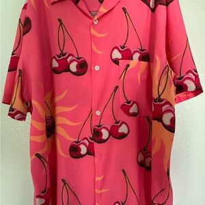 Duvin Cherry Collared Button-up Men's Small